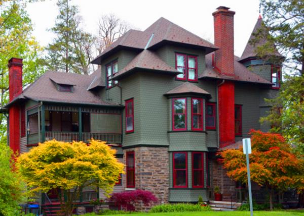 2022-05-08_157 Fernbrook Ave-10001.JPG