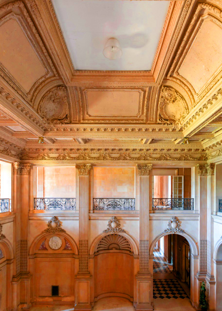 Lobby in Detail0001.JPG