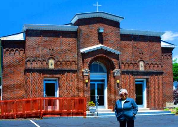 2022-06-19_Linfield_Saint Clares Church @ 1228 Main St-10001.JPG