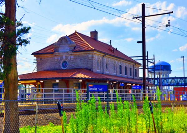 2022-07-03_Lansdale Station_Additionally_ the station served commuter trains on the Reading's branch to Bethlehem until service was ended in 19810001.JPG