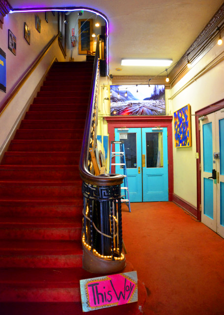 2022-07-10_310 E High St_Cosmic Art Studio_Doorway0001.JPG