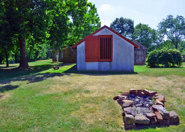 2022-07-23_Peter Wentz Homestead_Fireplance0001.JPG