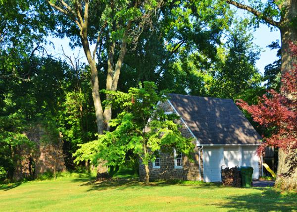 2022-07-23_Quaker Manor House_Detached Garage0001.JPG