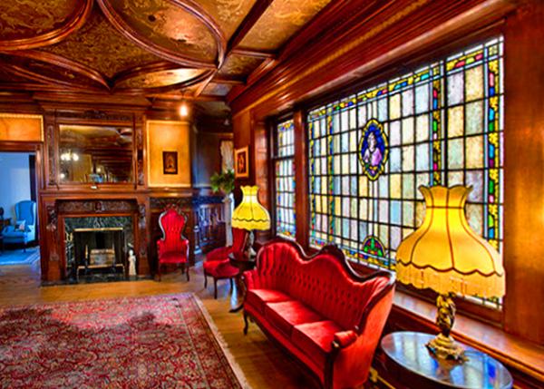 2022-07-30_701 Bethlehem Pike & Lindenwold Terrace_Lindenwold Castle_Interior0001.JPG