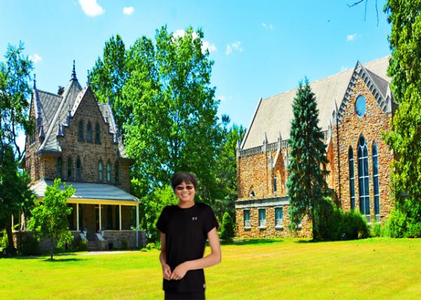 2022-07-30_Trinity Episcopal Church (1988) w Rectory Gothic Revival Stone Bldg (1901)-10001.jpg