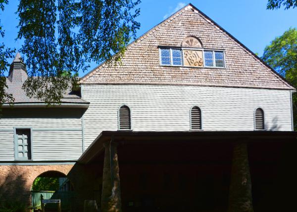 2022-07-30_Four Mills Nature Reserve_Four Mills Barn (1891)-20001.JPG