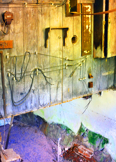 2022-08-14_Sunrise Mill_Built-in Cabinet for Workshop0001.JPG