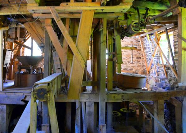 2022-08-14_Sunrise Mill_Corn Cleaner & Corn Shelling Machine0001.JPG