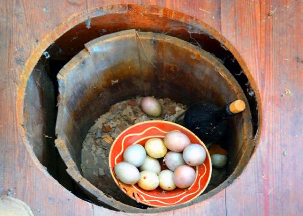 2022-08-20_Graeme Park_Keith House_Summer Kitchen Well0001.JPG