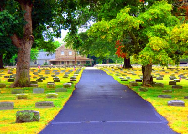 2022-08-22_Horsham Friends Meeting Cemetery-20001.JPG