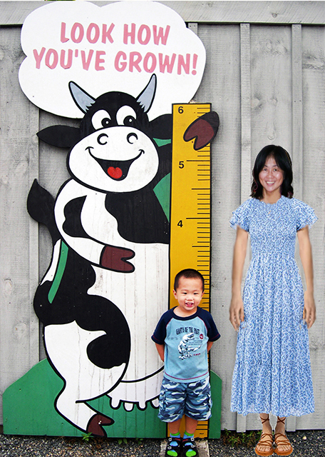 2005-08-28_Merrymead Farm-10001.jpg