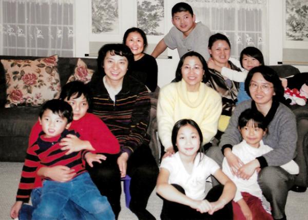 2002-12-31_New Year's Eve Party @ Feng's House-20001.JPG