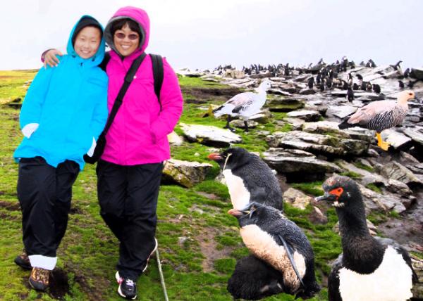 2012-12-30_Berkeley Sound @ English Falkland Islands or Argentine Islas Malvinas-10001.JPG