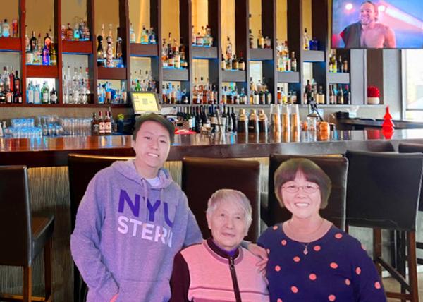 2023-01-08_Ooka Japanese Sushi & Hibachi Steakhouse_Bar-1M00010001.JPG