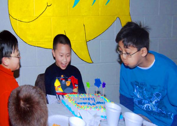 2012-02-25_Aiden's 9th B-D Party @ Hatfield Ice0001.JPG