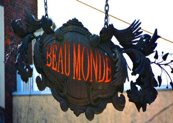 2023-02-19_Beau Monde0001.JPG