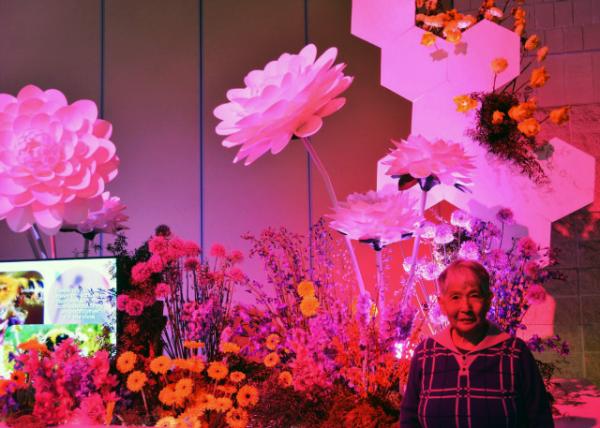 2023-03-05_Life Sized Blooms-20001.JPG