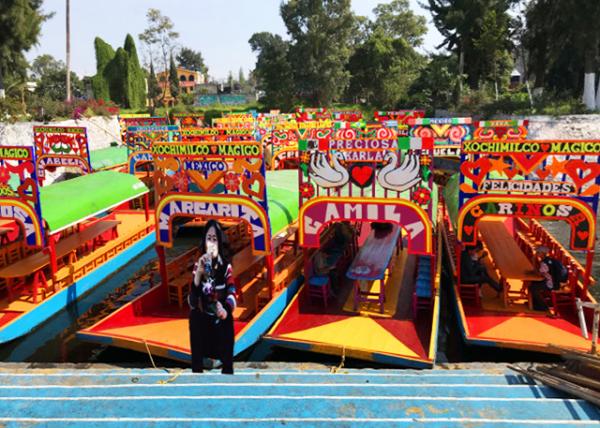 2002-02-15_Fleet @ Xochimilco Floating Garden0001.JPG