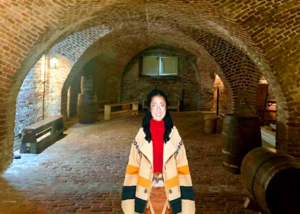 1993-04-10_Old Exchange & Provost Dungeon0001.JPG