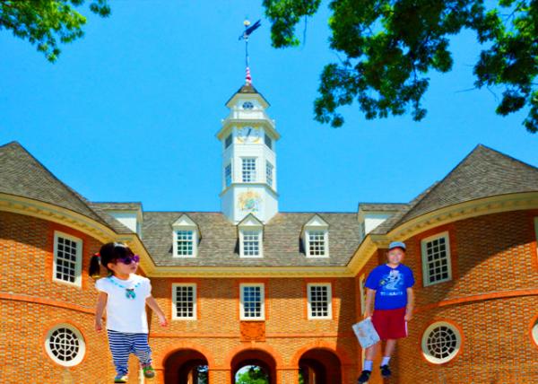 2014-05-26_Capital Bldg Front in Williamsburg-2M0001.JPG