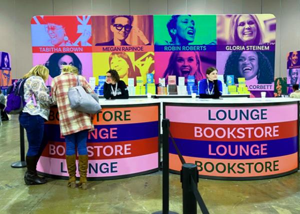 2023-10-19_Book Stand0001.JPG