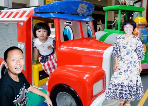 2014-07-19_Montgomery Mall0001.JPG