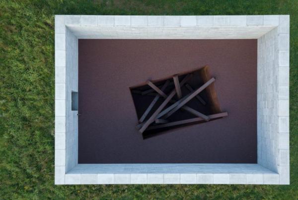 000 1538032073443968.jpg