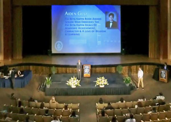 2021-06-02_NPHS Class of 2021 Senior Awards.jpg