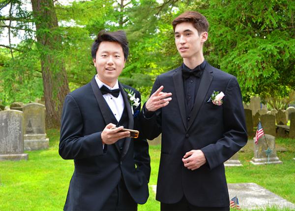 2021-05-22_Grown-up Pals @ Pre-Prom.jpg