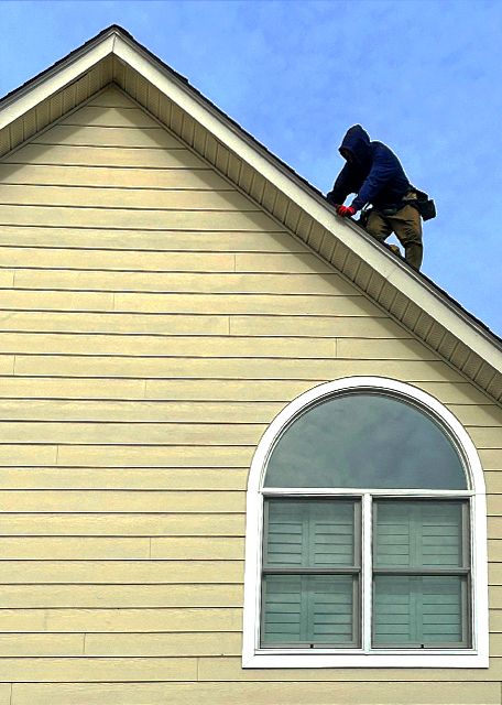 2025-02-26_05_Trim Repair by C&C Family Roofing0001.JPG