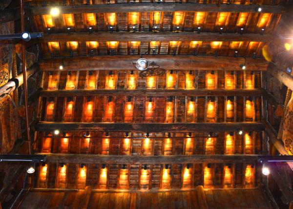 2019-07-19_Junhui Reading Rm Made of Castanopsis and Deco w Camphor & Gingko_Roof0001.jpg