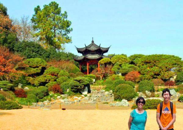 2019-07-22_Peony Pavilion in Viewing Fish @ Flower Harbor-10001.jpg