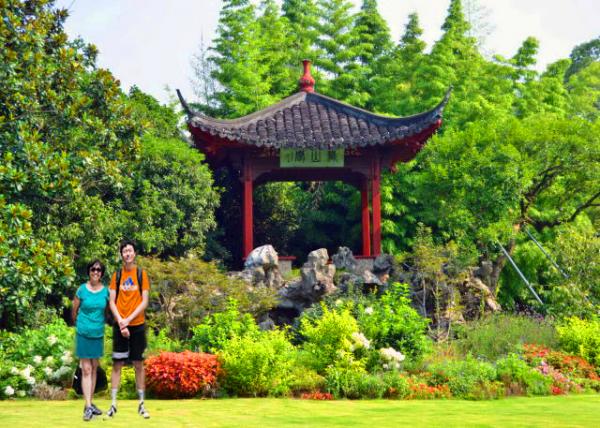 2019-07-22_Hidden Hill Pavilion of Viewing Fish @ Flower Harbor-10001.jpg