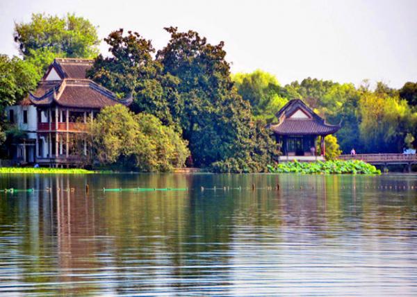 2019-07-22_Viewing Fish @ Flower Harbor-20001.JPG