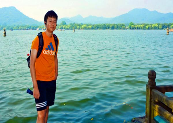 X_2019-07-22_Three Pools Mirroring the Moon-10001.JPG