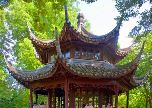 2019-07-23_Octagonal Tented Roof of Heavenly Spring Pavilion-20001.JPG
