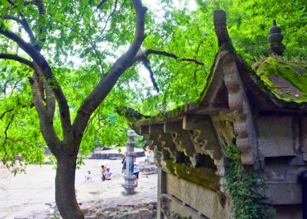 2019-07-24_Two-Immortal Pavilion & Sutra Pillar0001.JPG