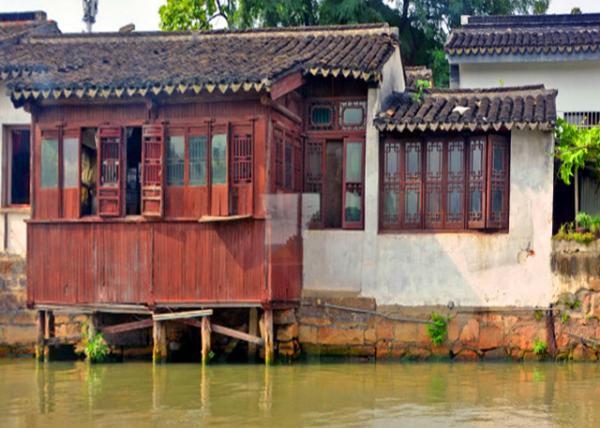 2019-07-24_02 River Pillows-10001.JPG