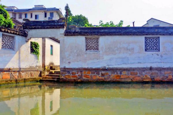 2019-07-24_Gateway_ Hall_ Family Rm_ Bedroom-10001.JPG