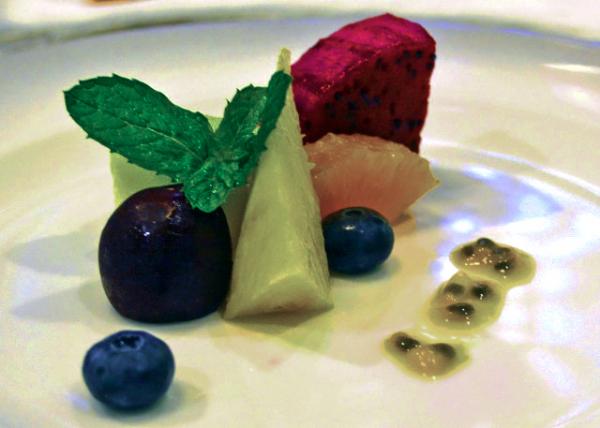 2019-07-26_01_6 Fresh Fruits0001.JPG