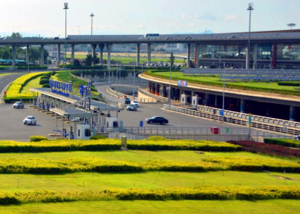 2018-08-18_PEK_Parking Exit0001.JPG