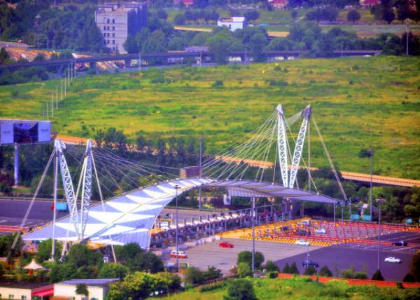 2018-08-25_Beijing_Airport Toll Booth0001.JPG