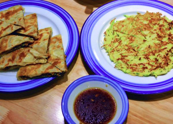 2018-08-18_Hong Zhuangyuan_Meringue Beef Patties w Old Beijing Paste0001.JPG
