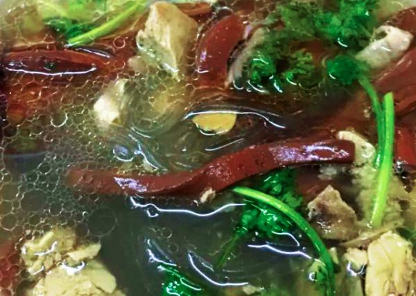 2018-08-21_Food_Duck Blood Cake & Vermicelli Soup_ѼѪ��˿��.JPG