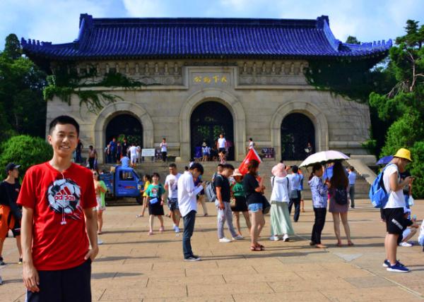 2018-08-20_Dr. Sun Yat-sen's Mausoleum_Tablet Pavilion0001.JPG