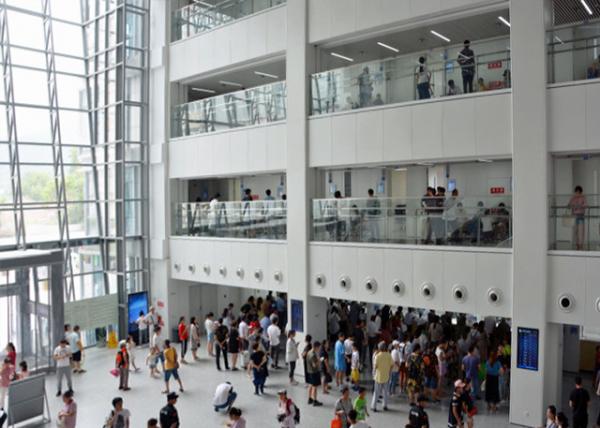 2018-08-21_Dermatology Institute_Lobby-10001.JPG