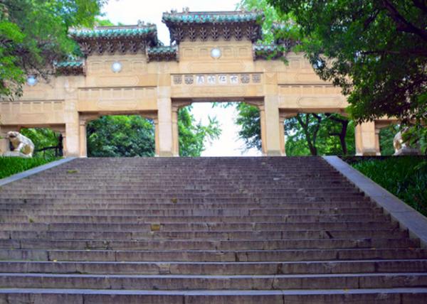 2018-08-20_Spirit Valley Temple_Gateway-10001.JPG