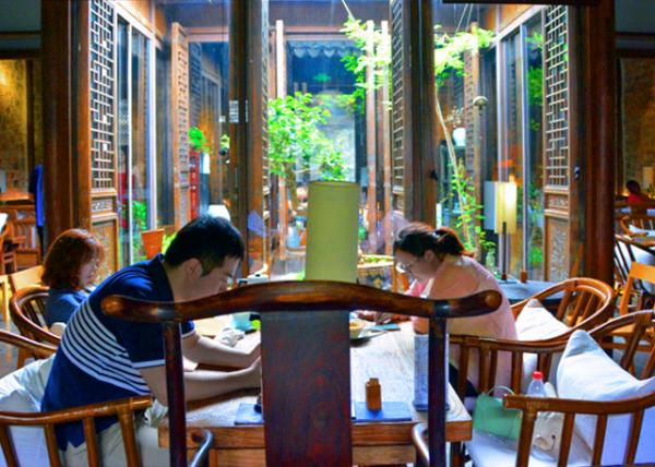 2018-08-19_Flower Trace Hotel_Waku-20001.JPG