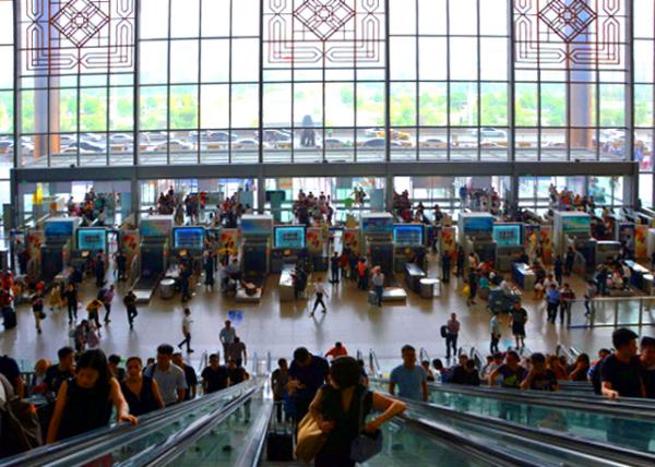 2018-08-22_Nanjing South Railway Station_Lobby0001.JPG
