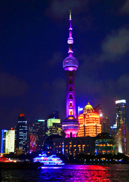 2018-08-22_Bldg_Oriental Pearl TV Tower-30001.JPG